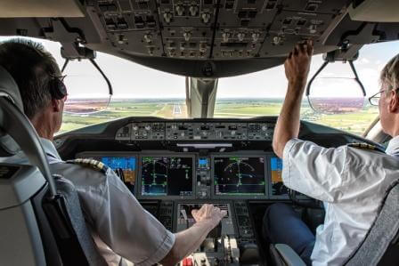 Loss of Licence Klausel in der Berufsunfähigkeitsversicherung - für Piloten, Flugbegleiter, Fluglotsen